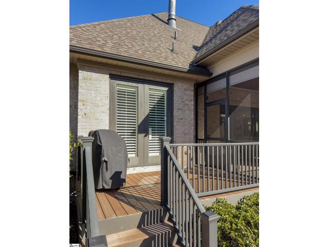 Photo of 310 Tanoak Court