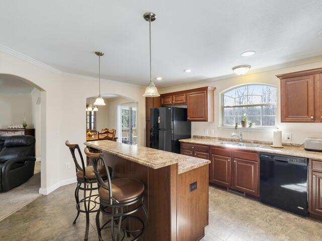 Photo of 332 Brookview Court