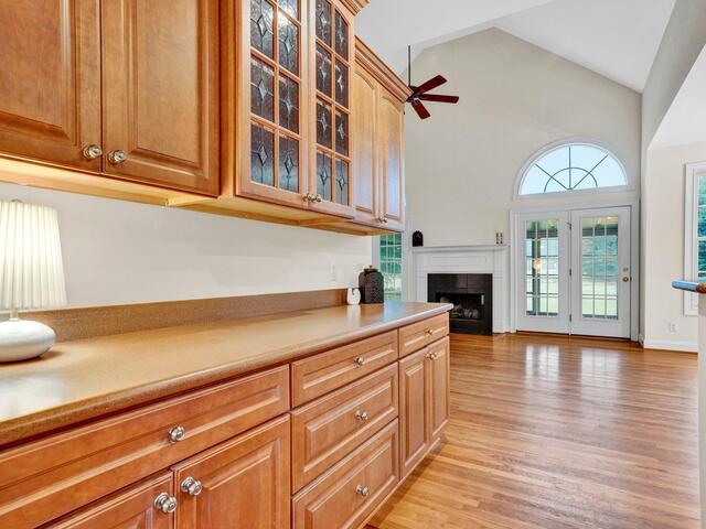 Photo of 10 Laurelcrest Lane