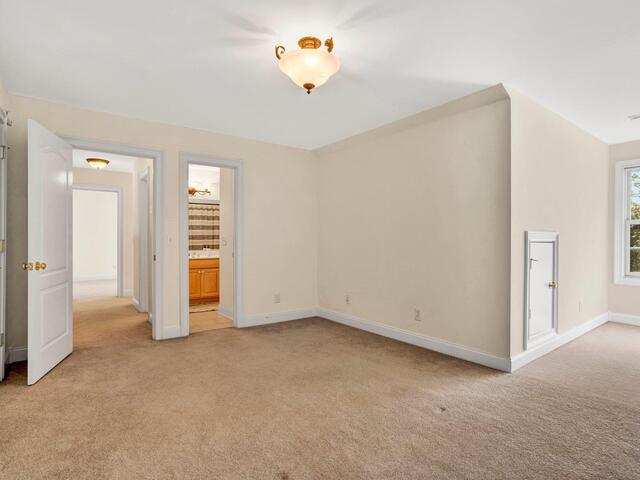 Photo of 10 Laurelcrest Lane