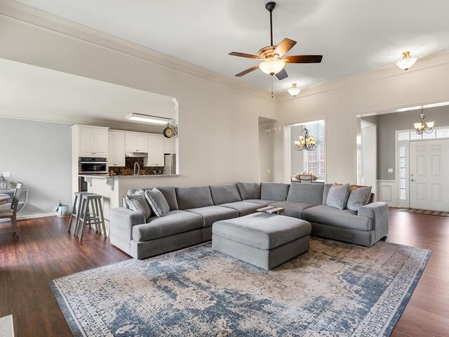 Photo of 409 Heather Falls Lane