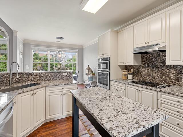 Photo of 409 Heather Falls Lane