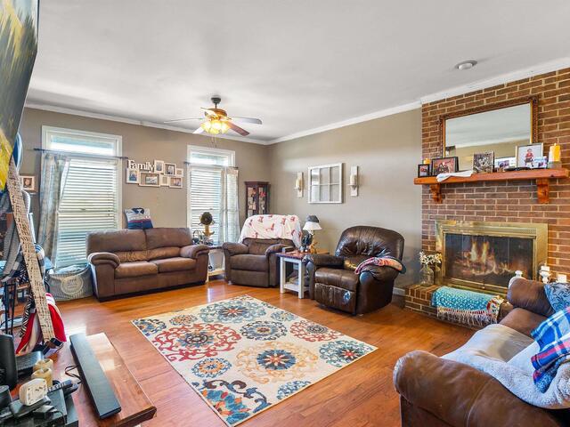 Photo of 210 Graystone Road