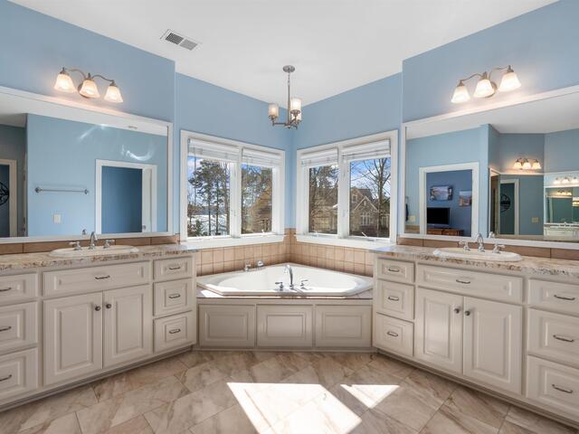 Photo of 613 Lighthouse Court