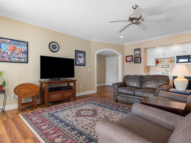 Photo of 613 Lighthouse Court