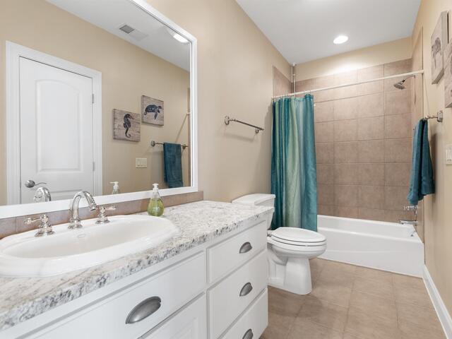 Photo of 613 Lighthouse Court