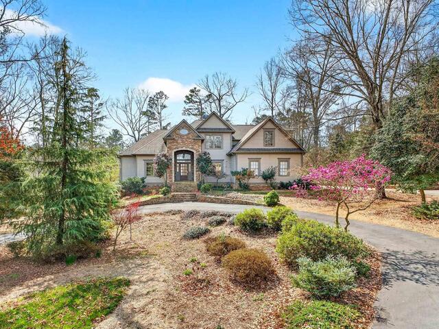 Photo of 42 Bateswood Drive