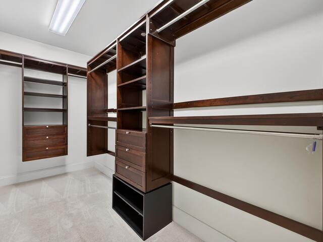 Photo of 42 Bateswood Drive