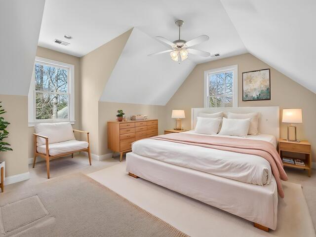 Photo of 42 Bateswood Drive