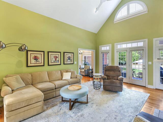 Photo of 3108 Cobbs Way