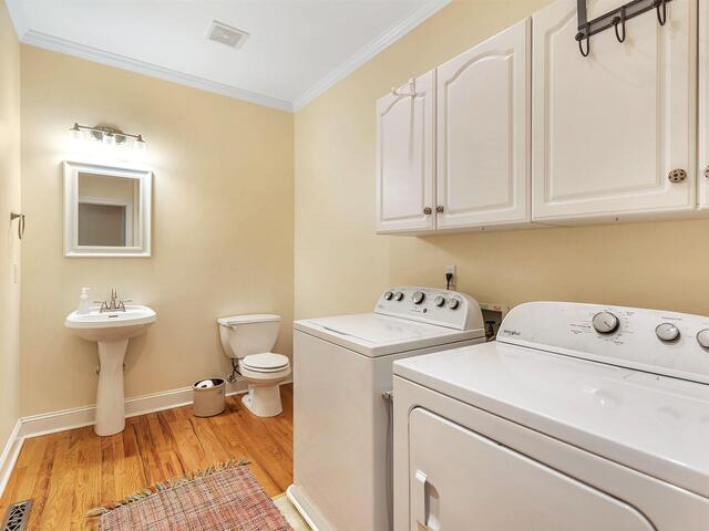 Photo of 3108 Cobbs Way
