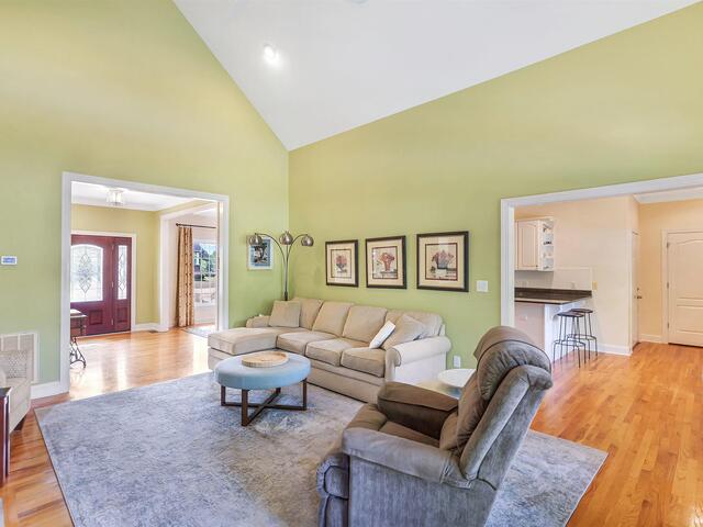 Photo of 3108 Cobbs Way