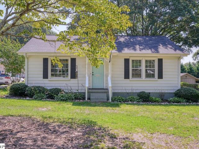 Photo of 302 Hillcrest Drive