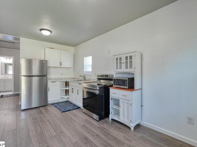 Photo of 302 Hillcrest Drive