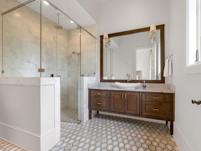 Photo of 222 Long Ridge Road