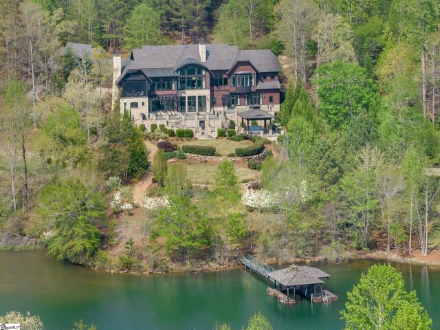 Photo of 222 Long Ridge Road