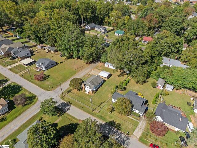 Photo of 401 Rogers Avenue