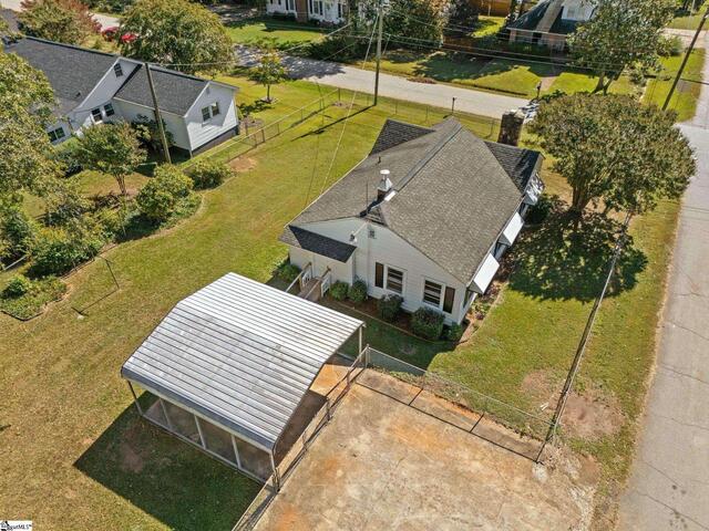 Photo of 401 Rogers Avenue