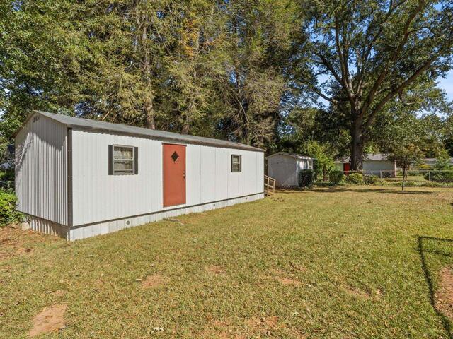 Photo of 401 Rogers Avenue