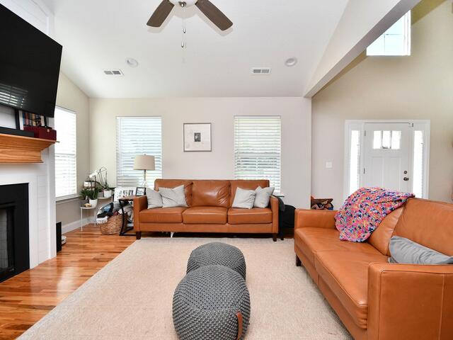 Photo of 836 Haven Grey Road