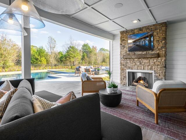 Photo of 215 Dapple Lane