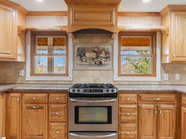 Photo of 4484 Hawkins Road