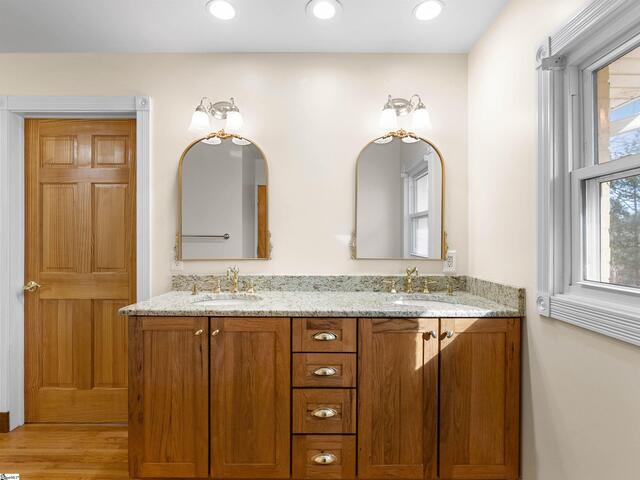 Photo of 4484 Hawkins Road