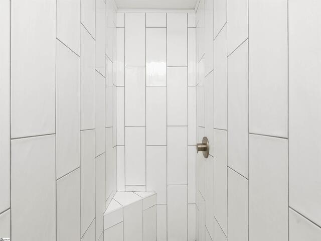 Photo of 4484 Hawkins Road