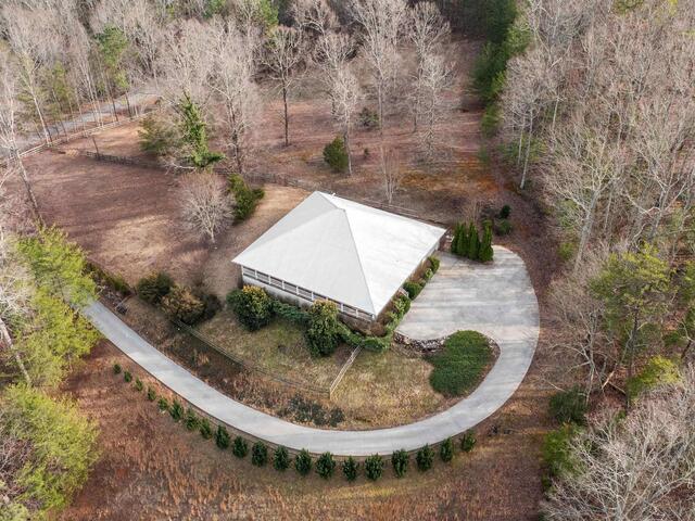 Photo of 4484 Hawkins Road