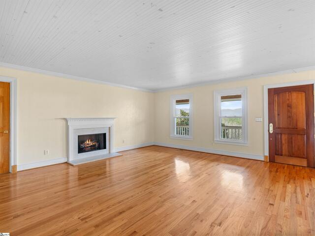 Photo of 4484 Hawkins Road