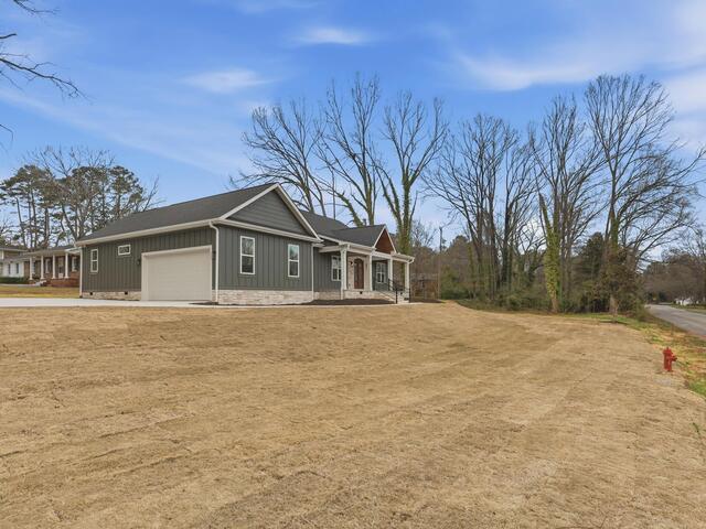 Photo of 215 Ligon Drive