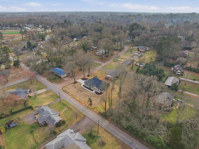 Photo of 215 Ligon Drive