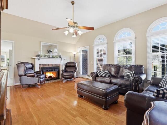 Photo of 209 Devon Way
