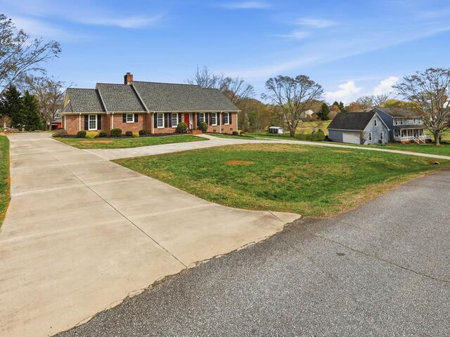 Photo of 209 Devon Way