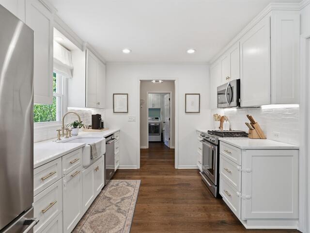 Photo of 111 Devenridge Drive