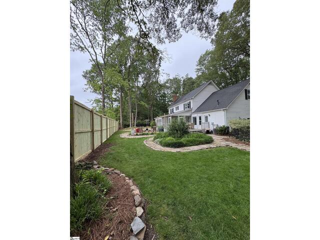 Photo of 4 Sandstone Court