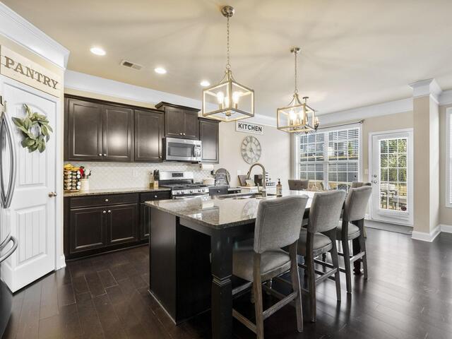 Photo of 123 Willowbottom Drive