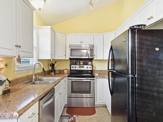 Photo of 400 Rockland Drive