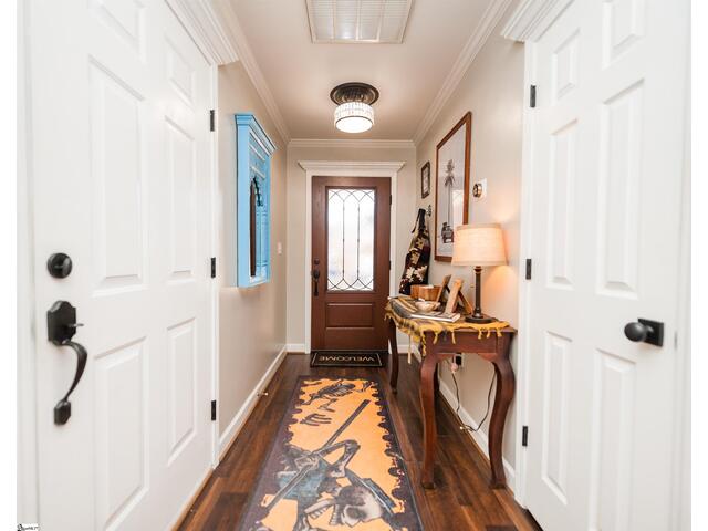 Photo of 423 Rexford Drive