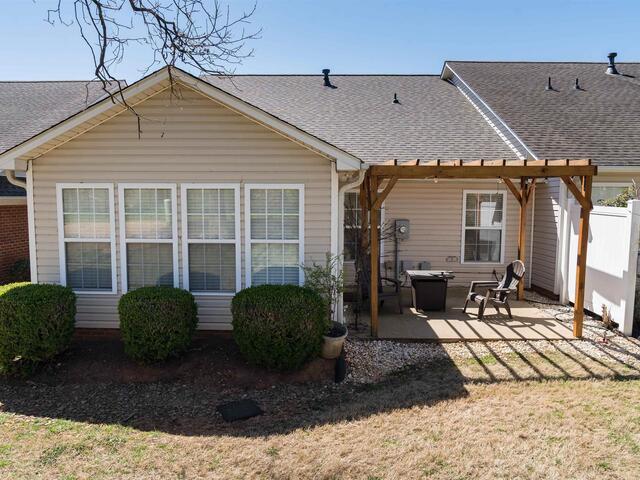 Photo of 423 Rexford Drive