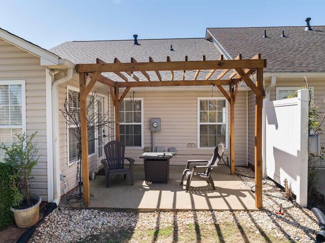 Photo of 423 Rexford Drive