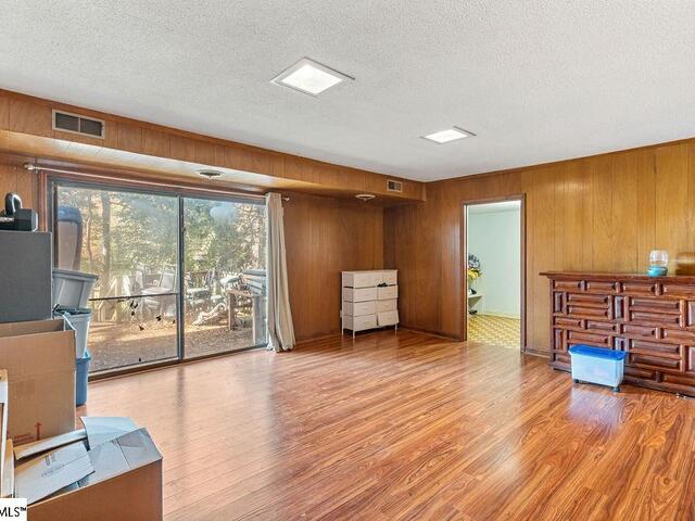 Photo of 524 Perrin Drive