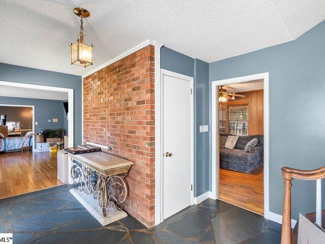 Photo of 524 Perrin Drive