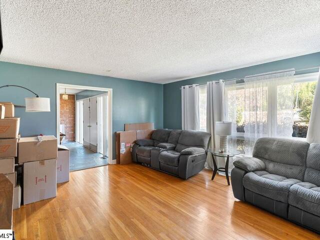 Photo of 524 Perrin Drive