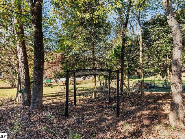 Photo of 524 Perrin Drive