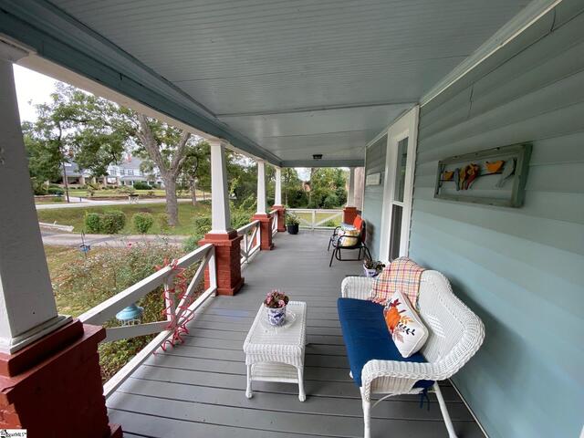 Photo of 657 S Harper Street