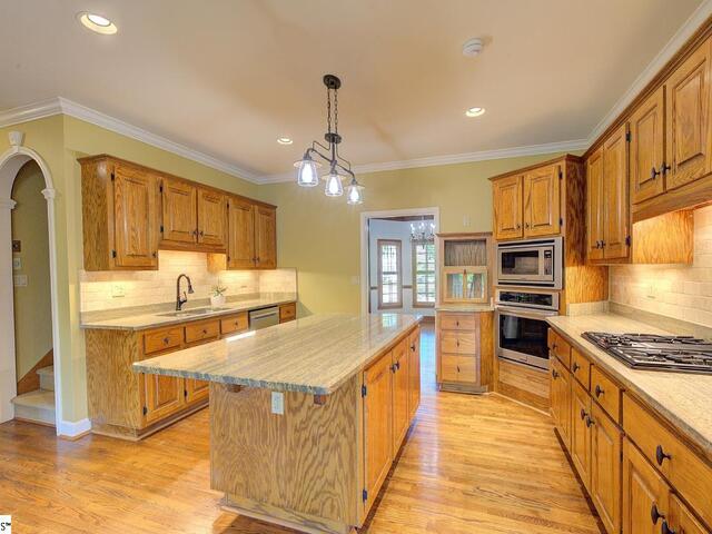 Photo of 400 Four Lakes Drive