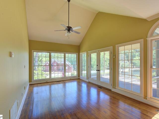 Photo of 400 Four Lakes Drive