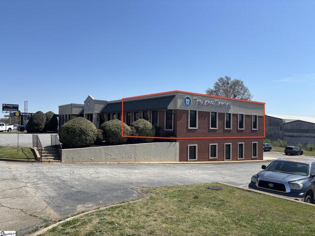 Photo of 3220 Wade Hampton Boulevard