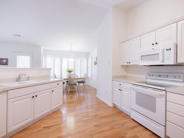 Photo of 146 Longwood Lane